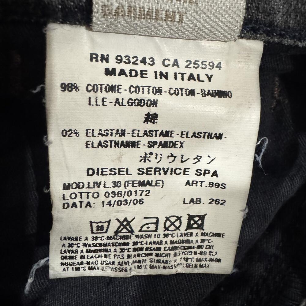 Diesel Liv Jeans 26x30 Made in Italy Gray Wash Stretch Straight Leg - Picture 8 of 13